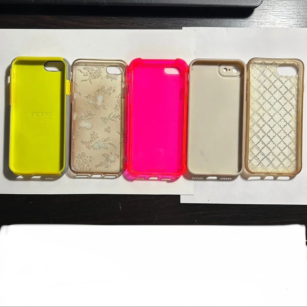 Set of 5 Apple iPhone SE / iPhone 7 cases 6.1”